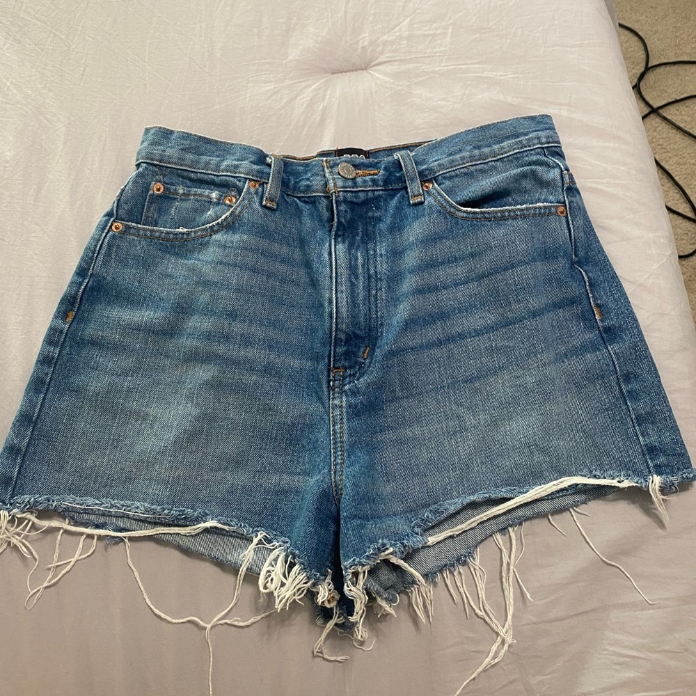 BDG Girlfriend Jean Shorts
